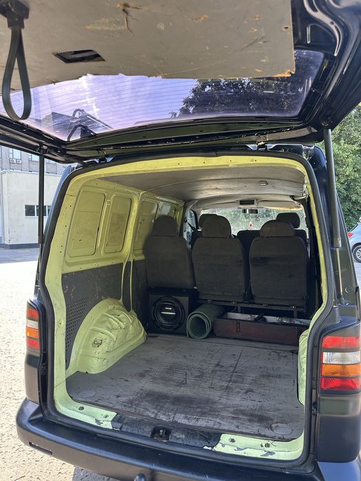 Volkswagen Transporter 5 покоління/2.0 дизель/механіка