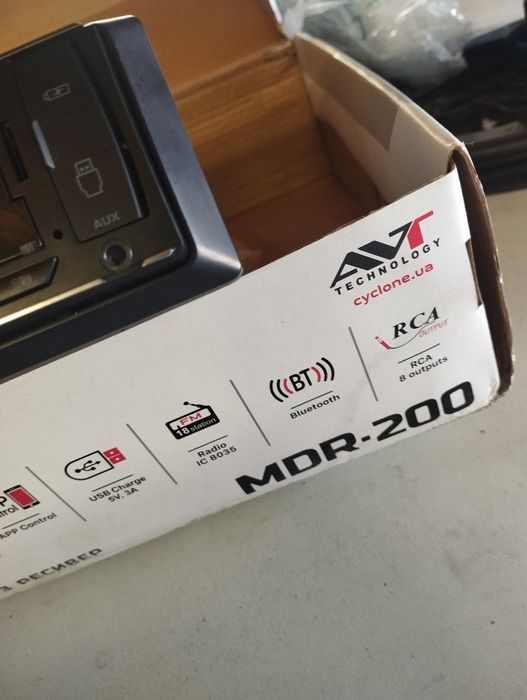 Продам магнитолу Decker mdr 200bt