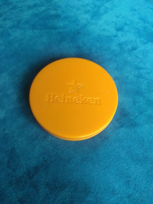 Погремушка heineken