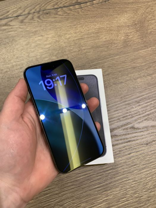 Iphone 15 pro idealny stan!