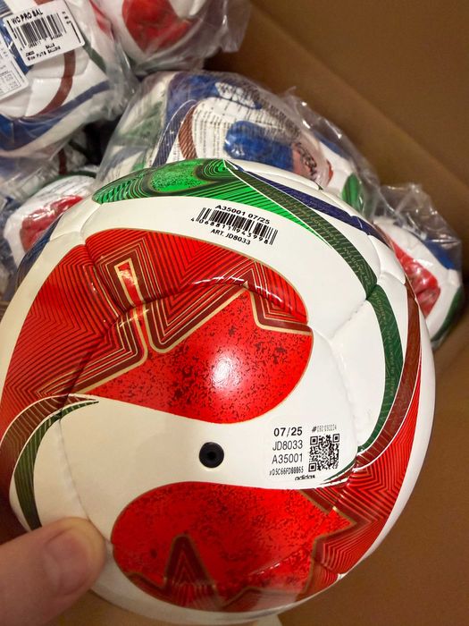 Новий якісний футзальний м'яч Adidas/Адідас Затверджений FIFA