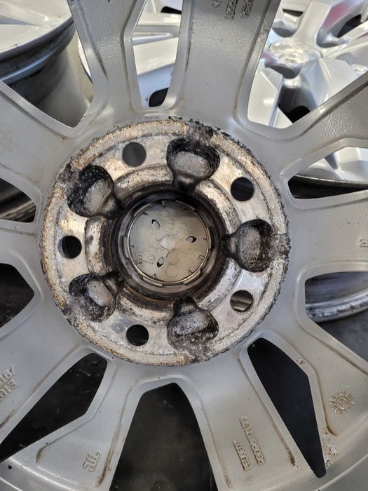 Felgi aluminiowe peugeot r 17 5 x 108