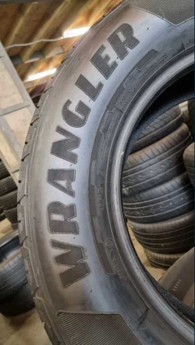 255/70 R18 GOODYEAR WRANGLER НТ (99% Стан Нових!)  Склад Б-У Шин!