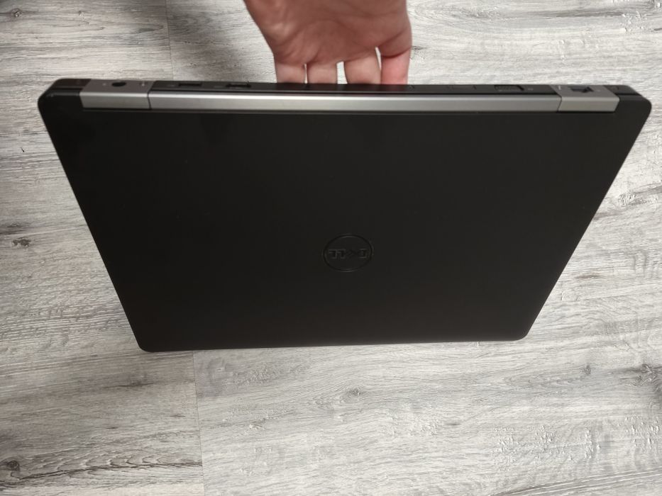 Мощний ноут Core i5/DDR4/FullHD IPS/ноутбук для навчання роботи