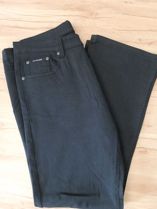 Spodnie czarne, rozmiar L/XL