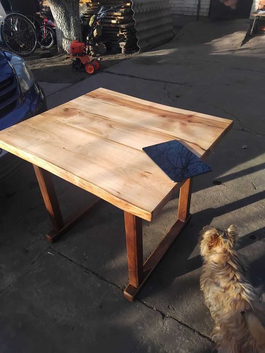 Банкетний столик з натурального дерева | Ручна робота