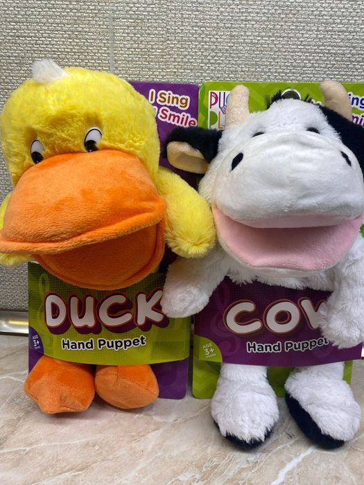 Іграшка-рукавичка Pugs at play Корівка (ST-PAP34)