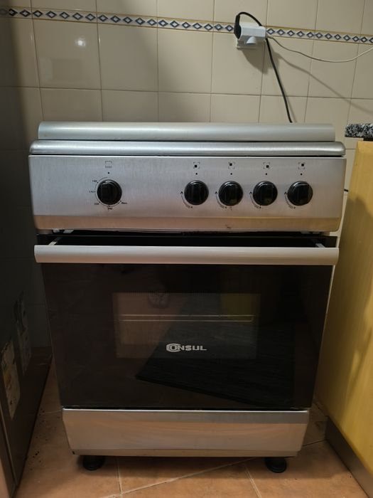 Fogão de 4 queimadores