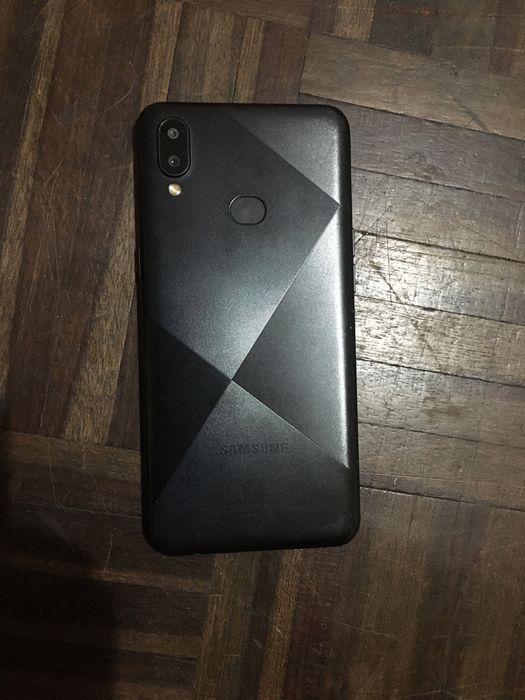 Samsung A10s como novo