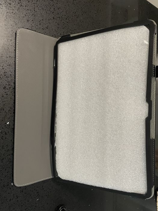 capa rigida Honor pad 9 12.1”