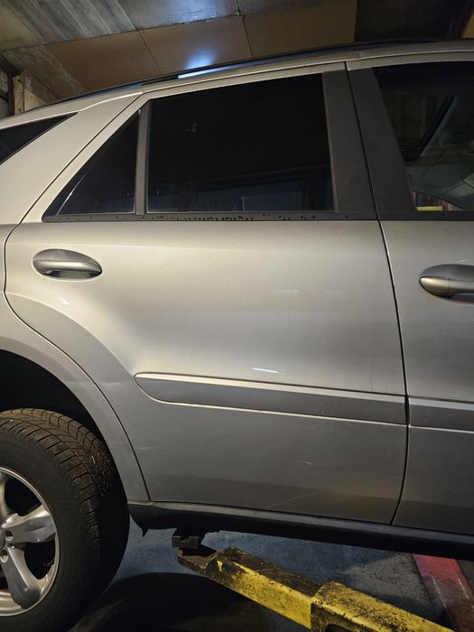 Drzwi mercedes ml w164 c775