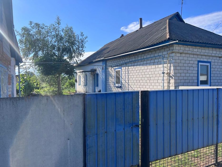 Продаж садиби у Глобине