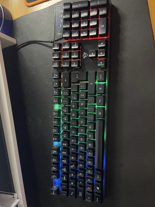 PC gamer in excellent condition with keyboard and mouse64283906695683122