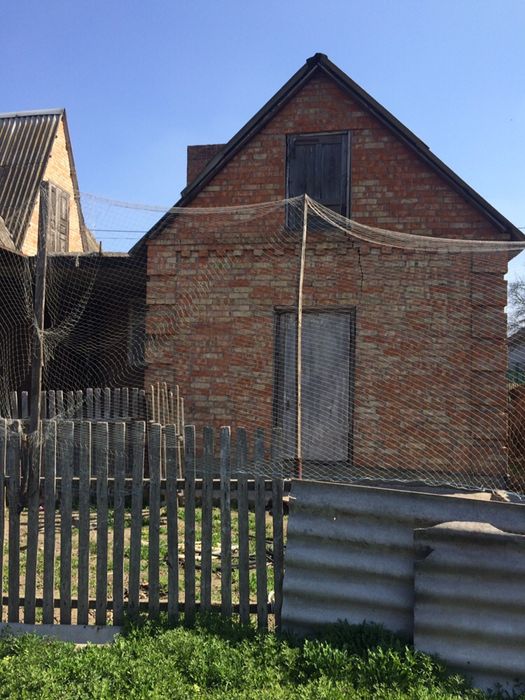 Добротный дом в селе Алексеевка Никопольского района Днепропетровской