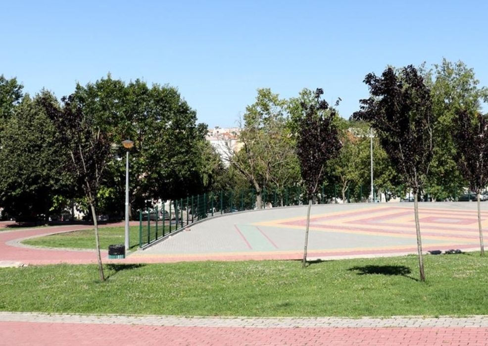 Quarto Grande Queluz/Belas