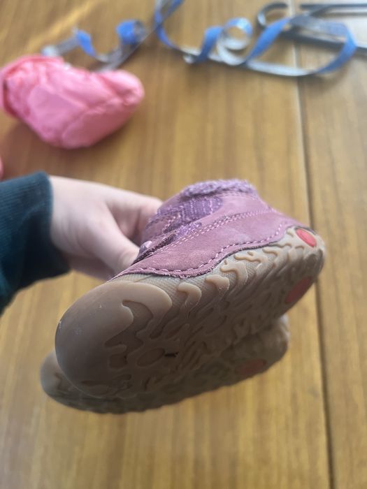 Ботинки для перших шагів