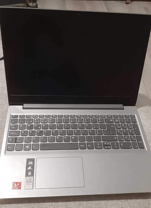 Portátil Lenovo Ideapad S145  15API  81UT