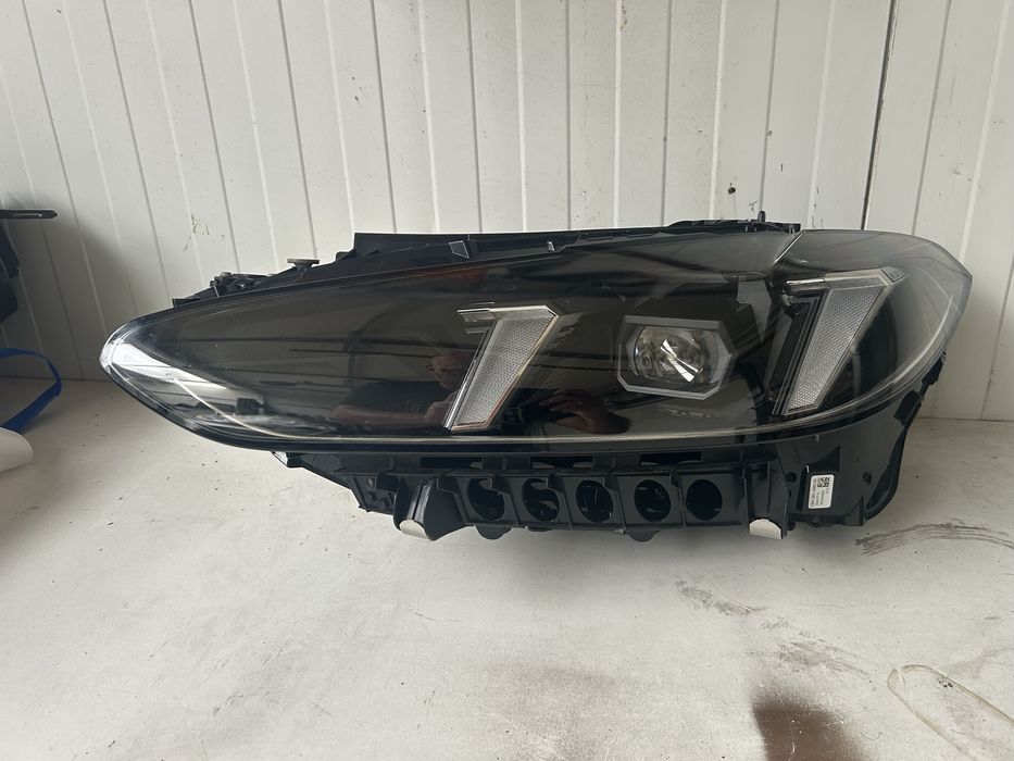 Farol esquerdo bmw i4 LCI