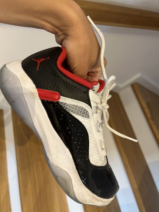 Buty AIR JORDAN 11 CMFT low 36,5