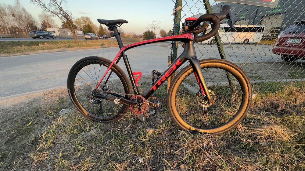 Trek domane sl6 szoso-gravel