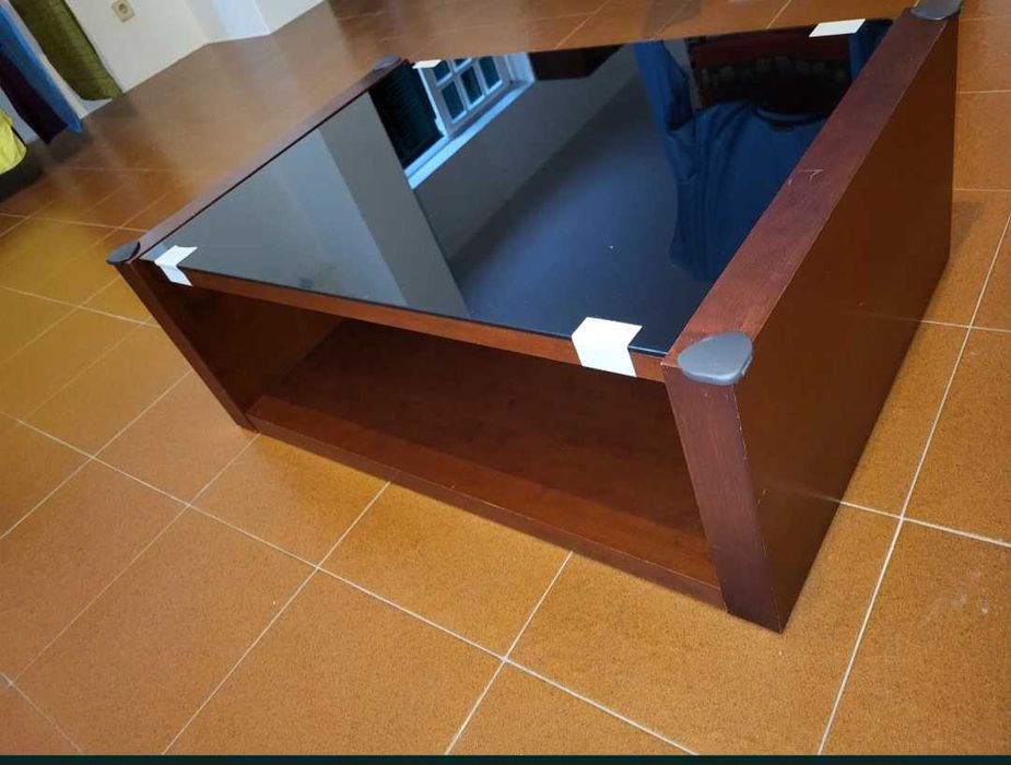 Mesa de sala cerejeira