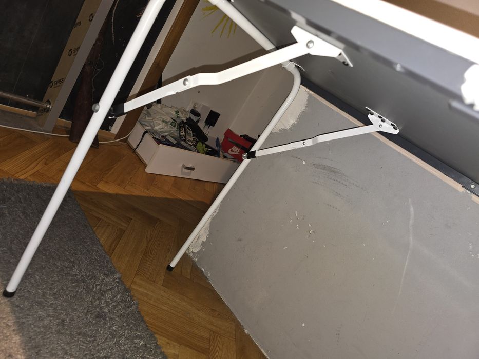 Stół do tenisa stołowego