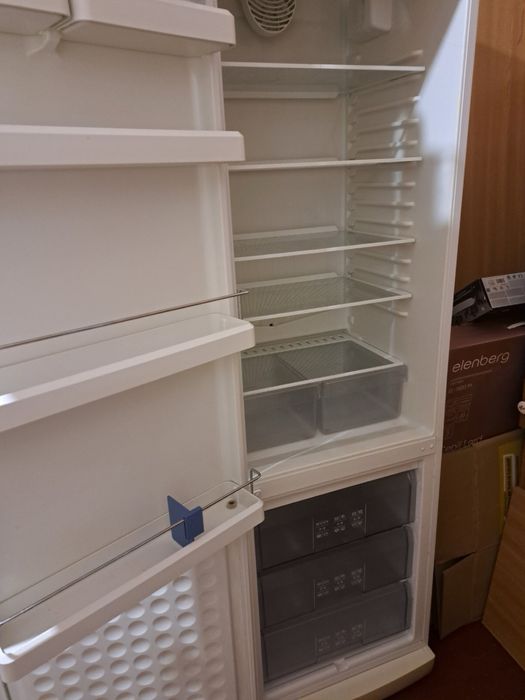 Продам холодильник BOSH 2.0*0.6