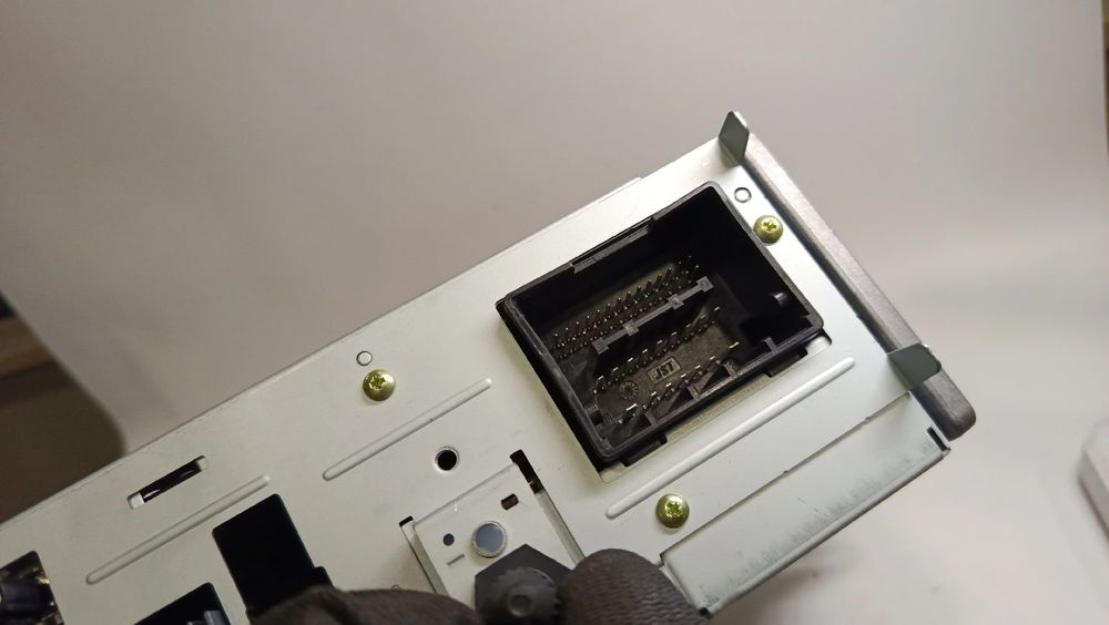 Rádio / auto-rádio CHEVROLET Trax