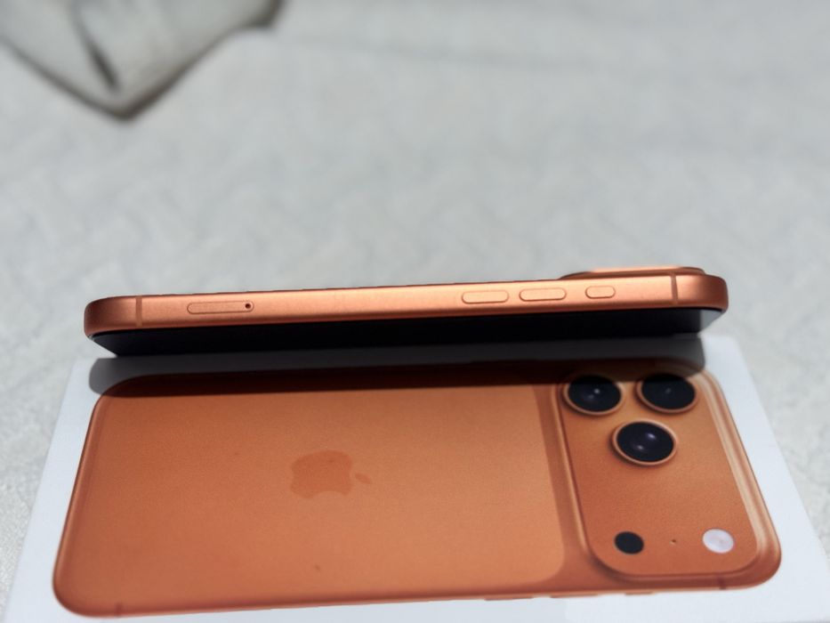 Iphone 17 pro max (Bateria 100%)