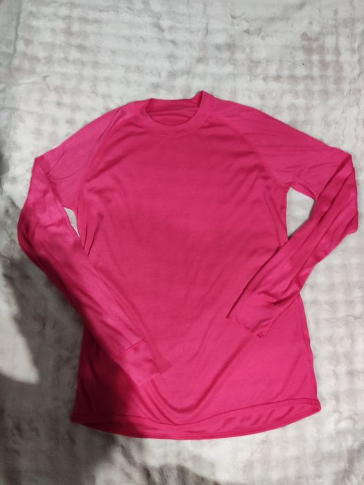 Cienka różowa bluzka