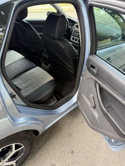 Ford Focus 2 1.6