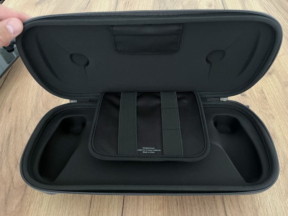PlayStation Portal Spigen Etui Case Pokrowiec