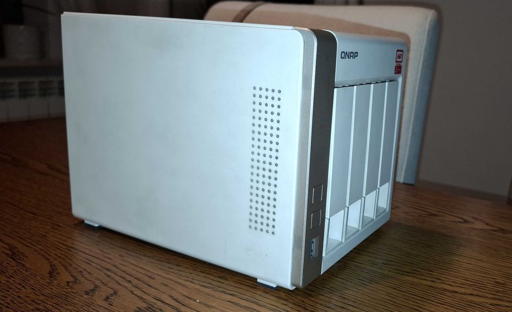 NAS Qnap TS-451 16GB RAM !!!
