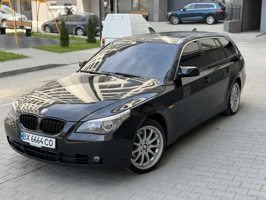 Продам BMW e61 2.5 бенз
