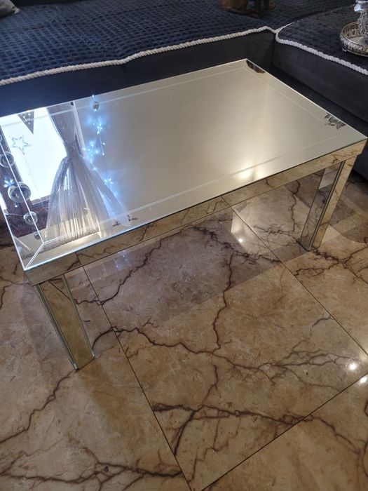 Lustrzany stolik kawowy Glamour