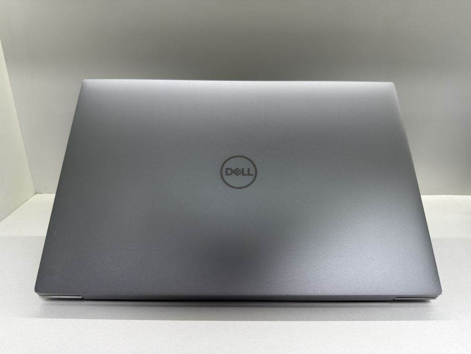 i7-10750H | NVIDIA | 32 RAM | 512 SSD | 17.3 IPS | Dell Precision 5750