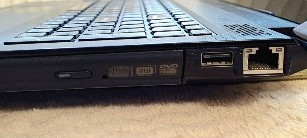 Laptop Lenovo B570