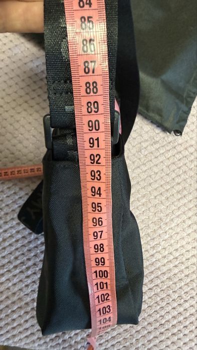 Продам сумочку Tommy jeans