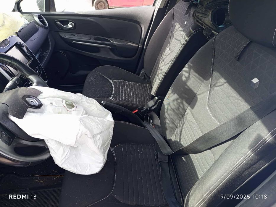 Renault Clio IV Sport Tourer 1.5 dci ano 2016 para peças