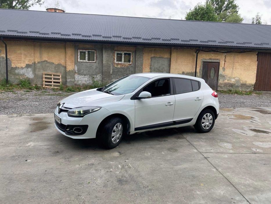 Гарне економне авто