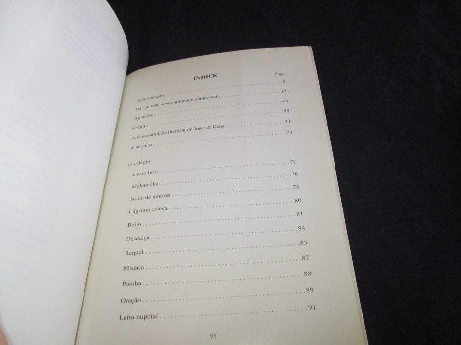 Livro João de Deus Poeta e Pedagogo Fernando Garcia Autografado