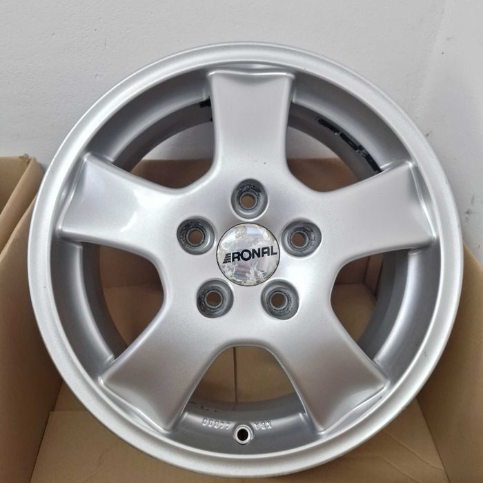 Felgi aluminiowe 16'' BMW 5x120 6,5J ET45  FA0138