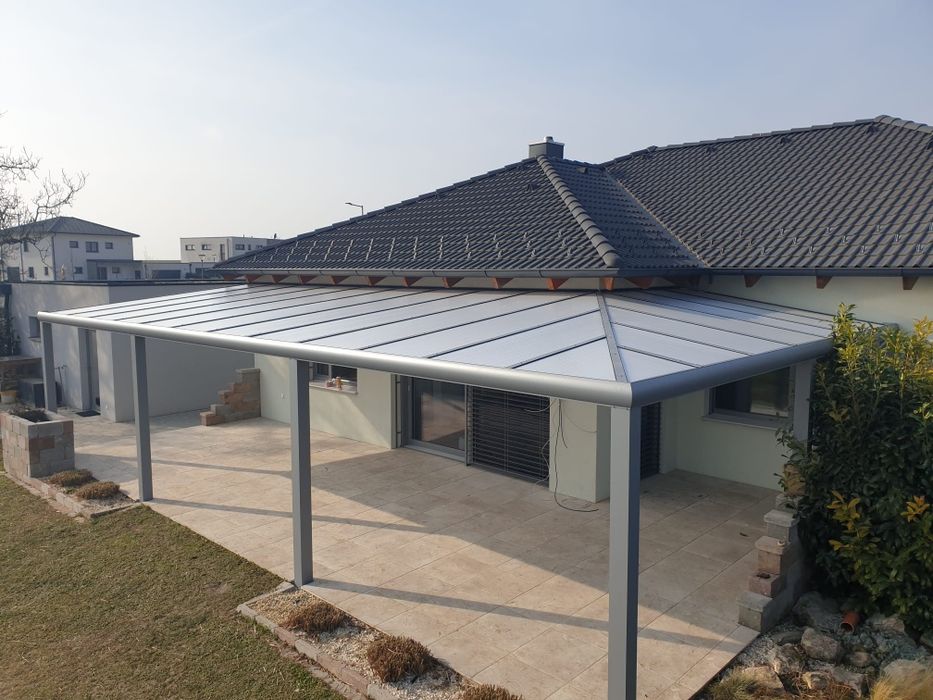 Aluminiowe zadaszenia tarasów | Wiaty | Altany. Montaż