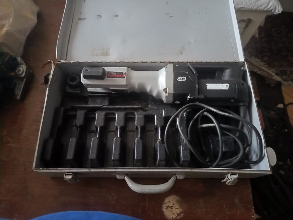 Zaciskarka roller rems