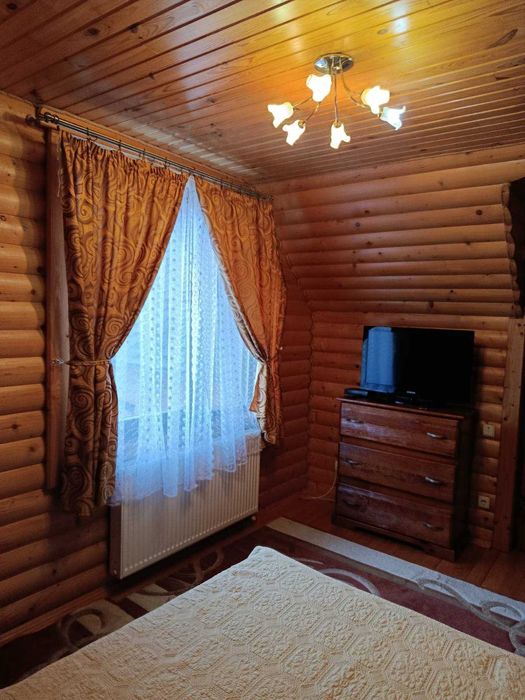 Котедж з сауною у Східниці в Карпатах / вілла, шале, будинок, нафтуся