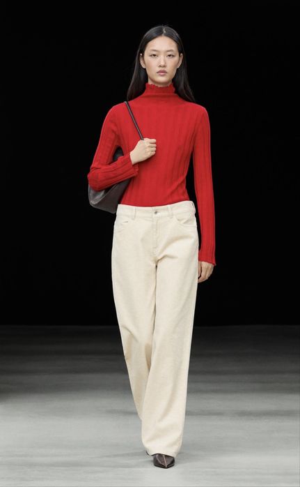 Штани- вельвети  massimo dutti