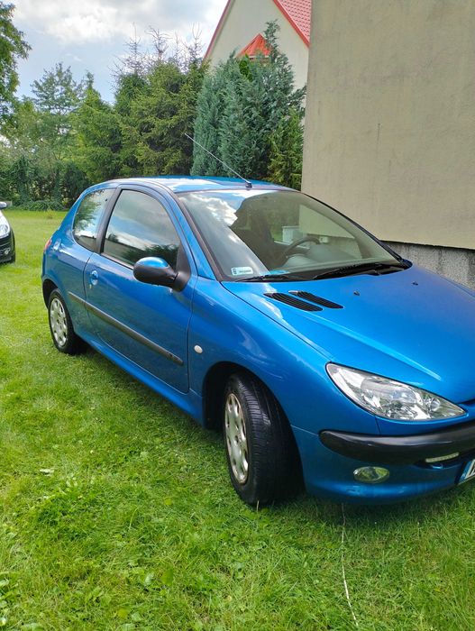 Samochód osobowy PEUGET  206