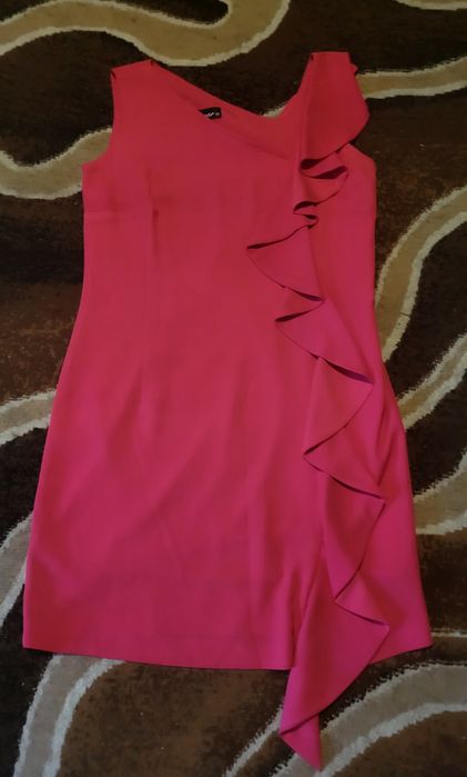 Fuksja śliczna sukienka wizytowa