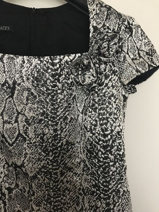 Sukienka srebrna szara czarna krotka wesele