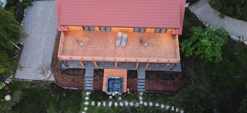 Mazury, dom nad jeziorem, 7 pokoi, sauna, jaccuzi, linia brzegowa